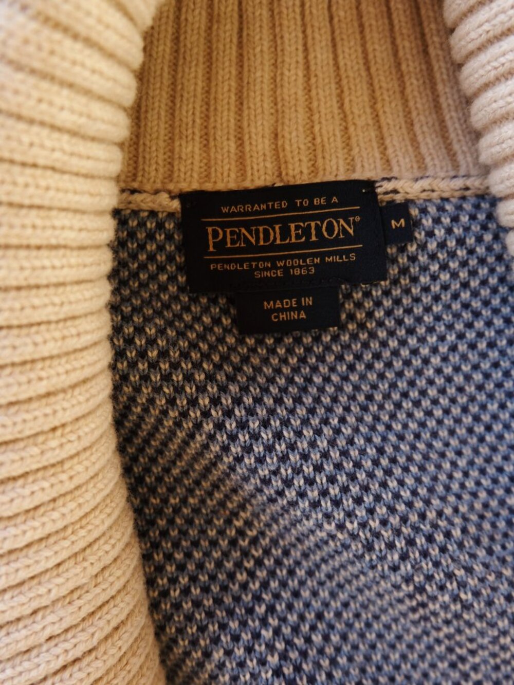 Pendleton Desert Rider Cotton Cardigan NWOT —   Horse + Saguaro Knit  Rare - Picture 2 of 5
